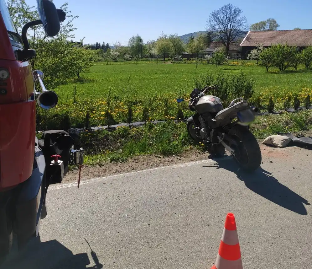 Łyczanka: Wypadek na motocyklu. Wezwano śmigłowiec LPR