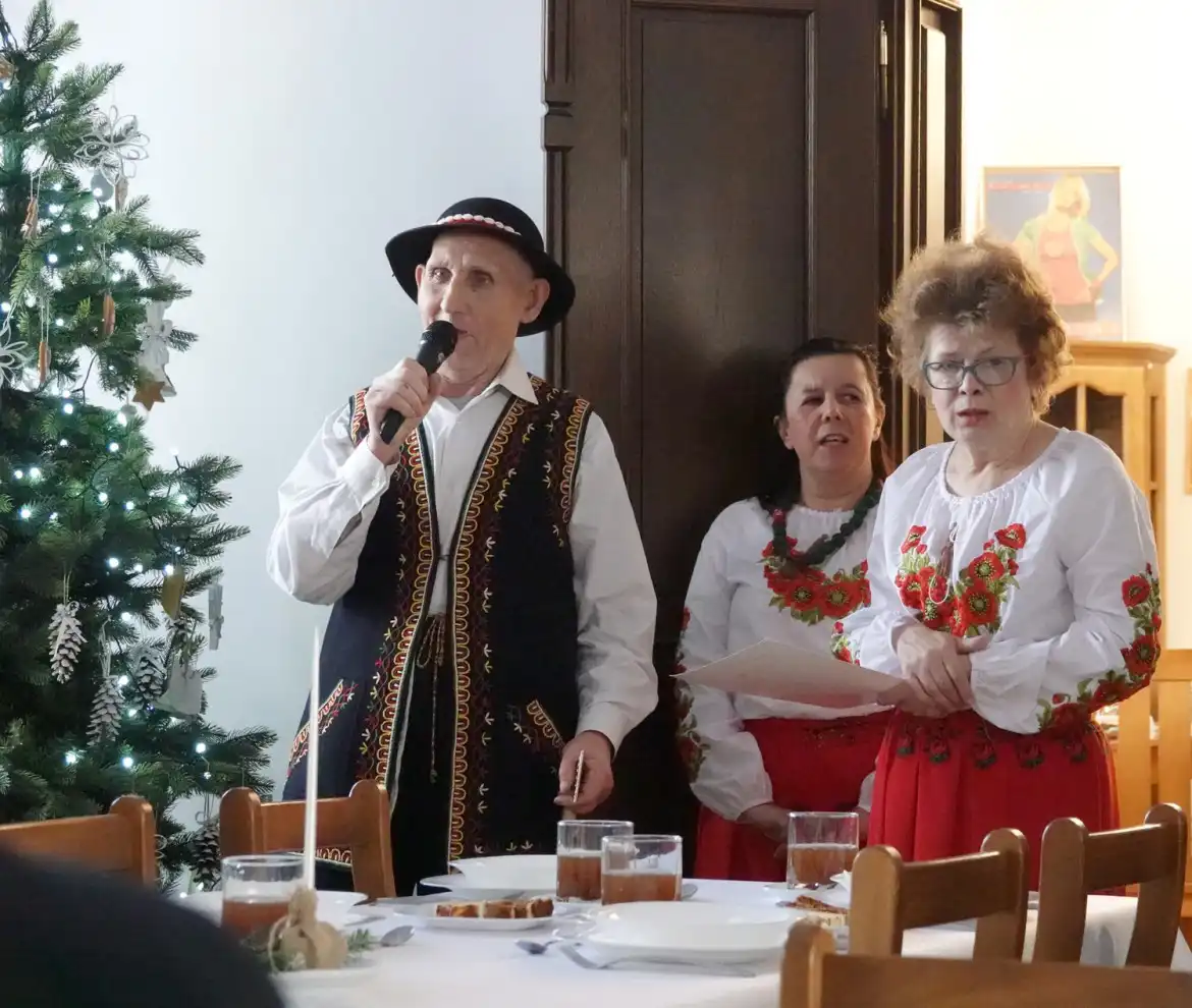 Spotkanie wigilijne w Powiatowym Ośrodku Wsparcia w Zbyszycach