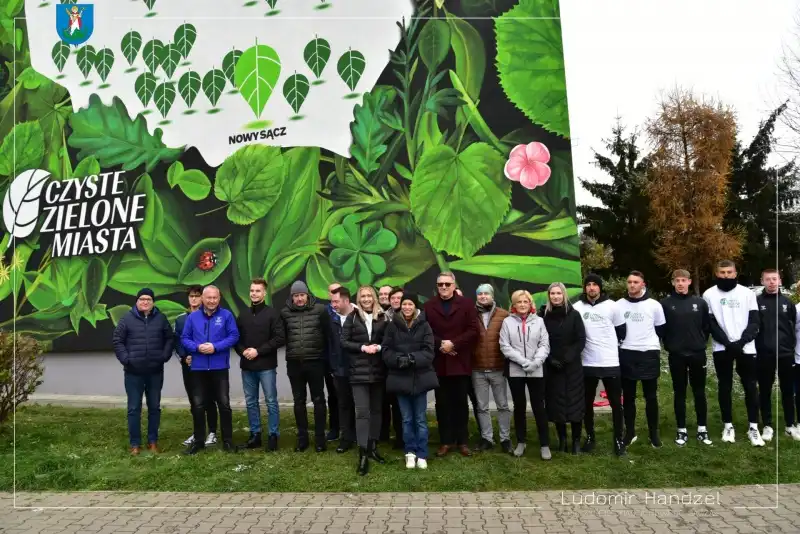 "Bądź w porządku dla planety" – program „Czysta Polska” w Nowym Sączu