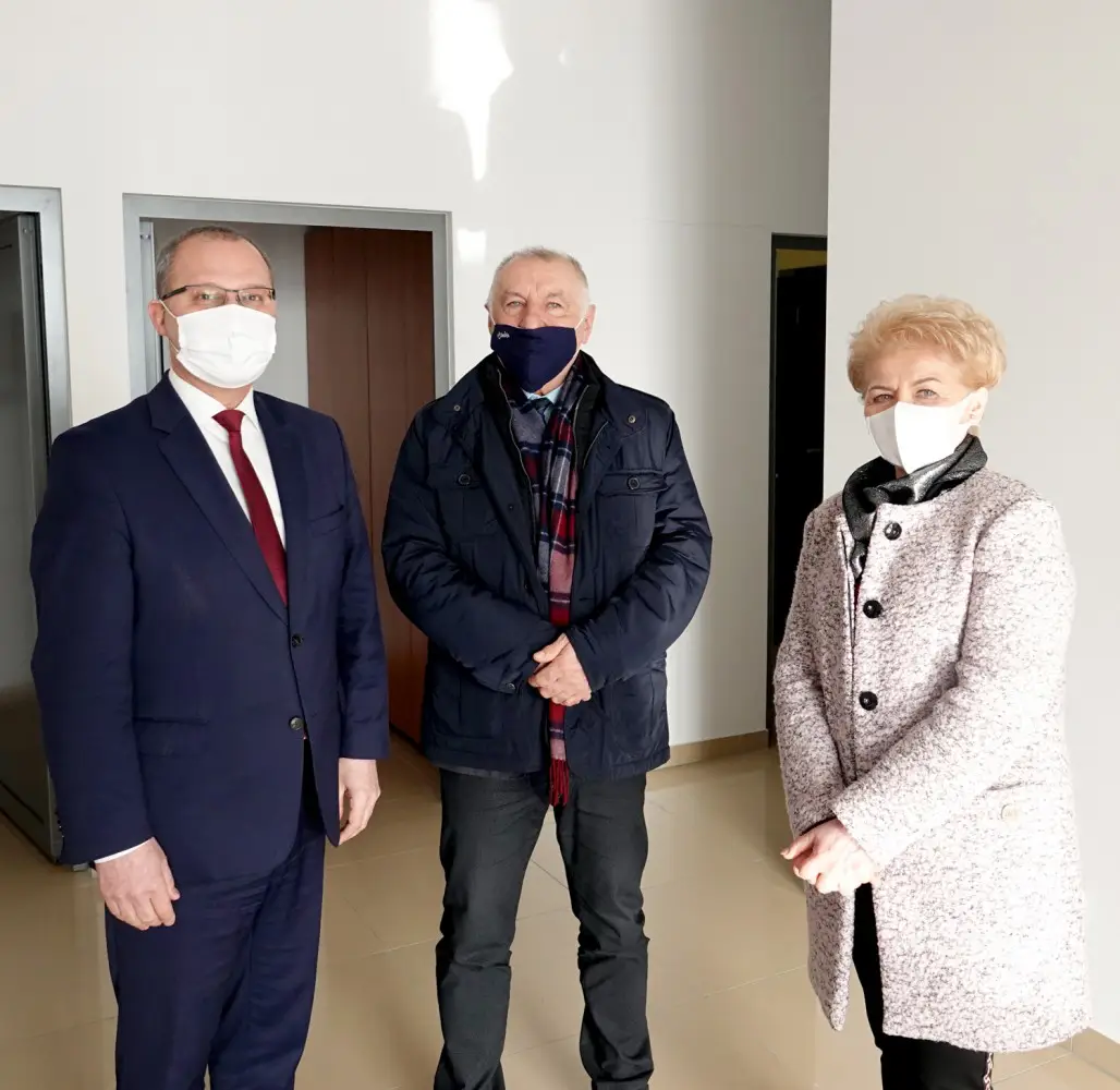 Podstacja Pogotowia Ratunkowego w Łososinie Dolnej: nowe miejsce i komfortowe warunki pracy