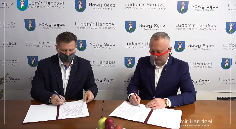 Prezydent podpisał umowę na przebudowę ul. Młodzieżowej i Racławickiej