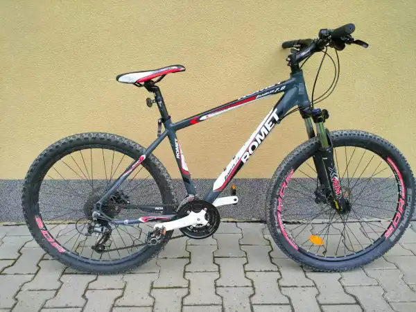 W Pijalni Wód Mineralnych w Szczawie jest nowa wypożyczalnia rowerów