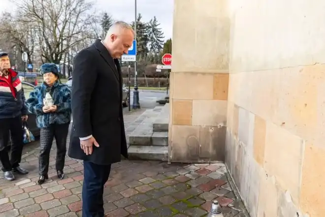 Władze Nowego Sącza uczciły pamięć ofiar Holokaustu
