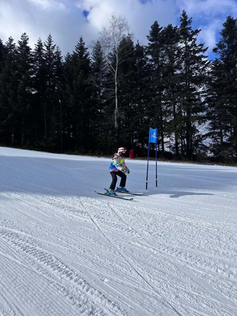 Gminne Zawody Narciarskie o Puchar Wójta Gminy Łabowa. Sportowa pasja na stoku