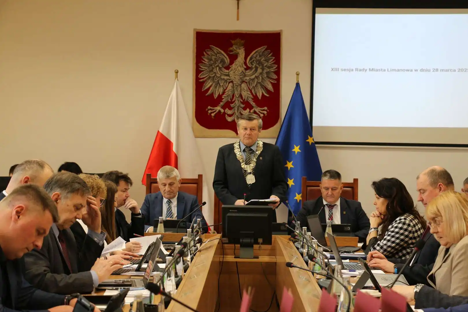 XIII Sesja Rady Miasta Limanowa. Gratulacje, uchwały i nowości