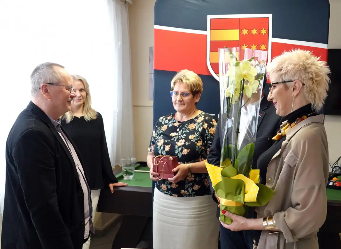 Starosta nowosądecki wręczył nominacje dla nauczycieli