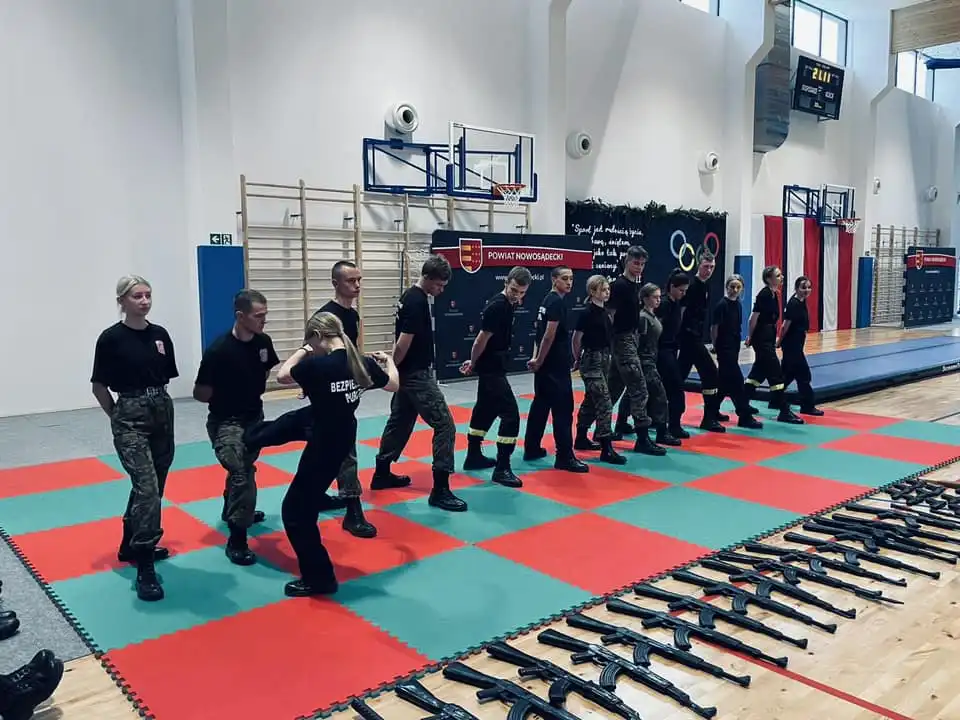 Hala sportowa ze strzelnicą w Marcinkowicach uroczyście oddana do użytku