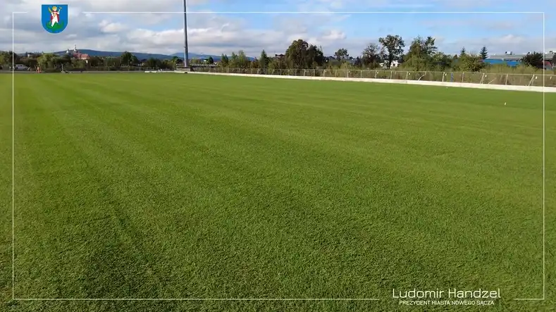 Postępują prace na budowie Stadionu Sandecji
