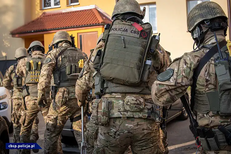 CBŚP rozbiło gang prowadzący agencje towarzyskie. Do zatrzymania doszło także na terenie Gorlic