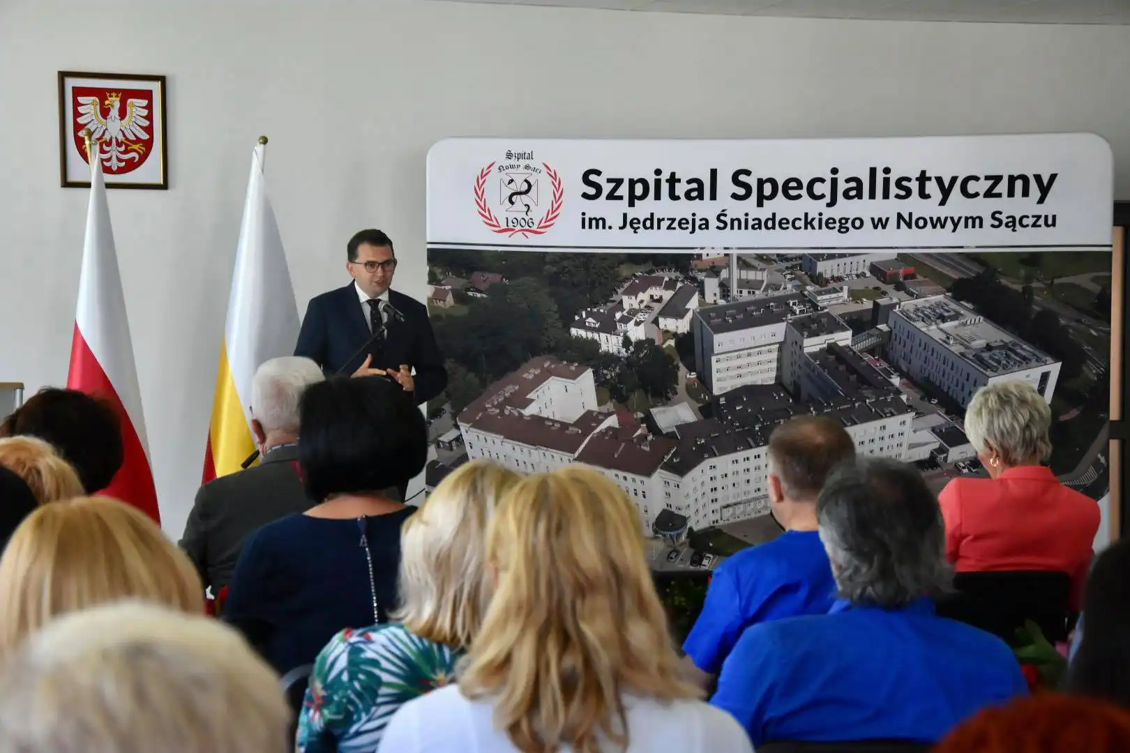 Dyrektor Szpitala Specjalistycznego w Nowym Sączu Lidia Zelek odznaczona Srebrnym Krzyżem Zasługi
