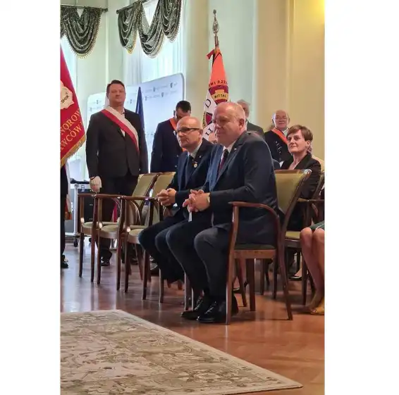 Honorowi dawcy krwi z Nowego Sącza z odznaczeniami państwowymi