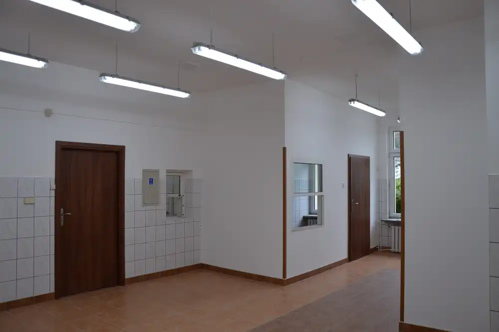 Budynek po ZS Ponadgimnazjalnych w Tęgoborzy wyremontowany. Będzie przeznaczony na potrzeby szkoły podstawowej