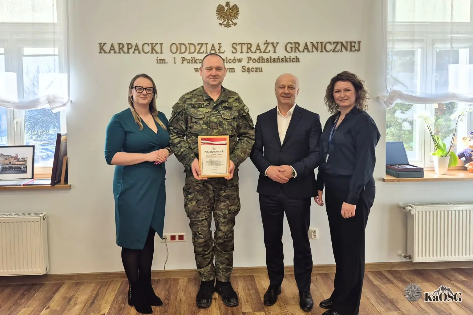 Karpacki Oddział SG wspiera obchody 81. rocznicy zrzutów alianckich