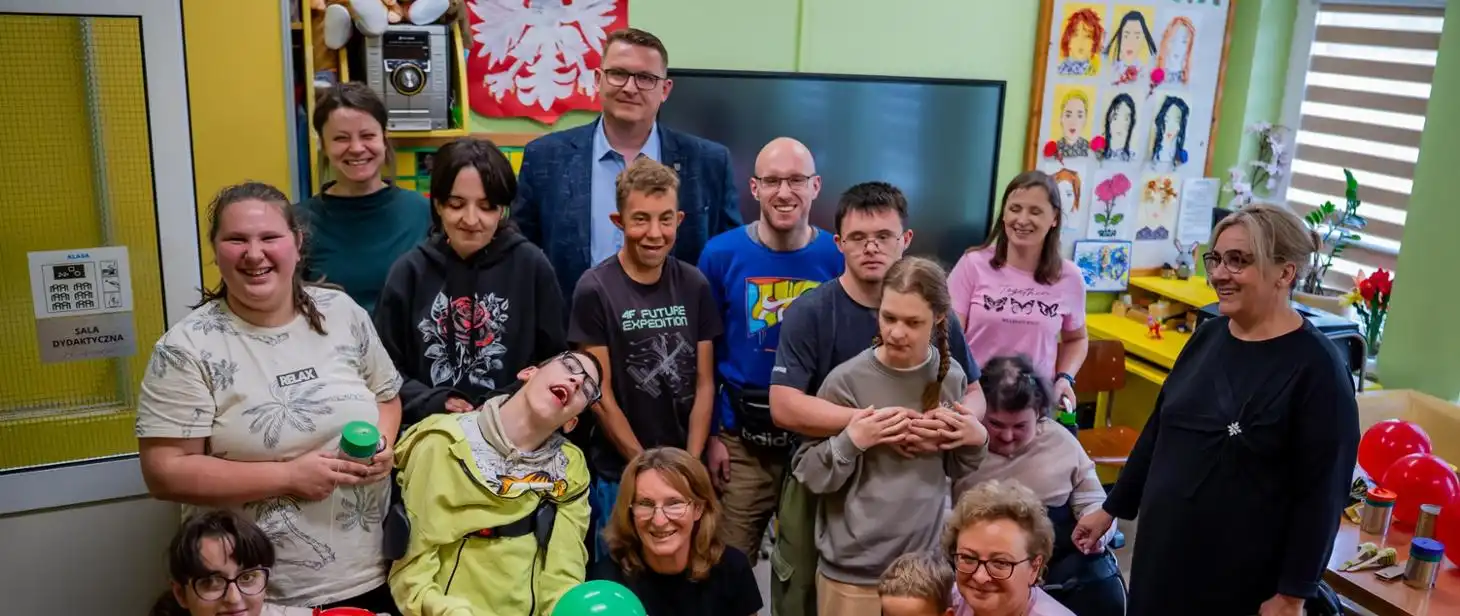 Piękno ukryte w duszy – wyjątkowe warsztaty w Domu Caritas