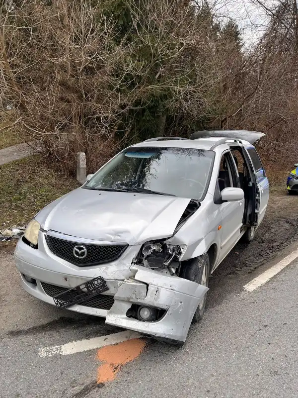 Wypadek we Florynce. Zderzyły się dwa samochody osobowe