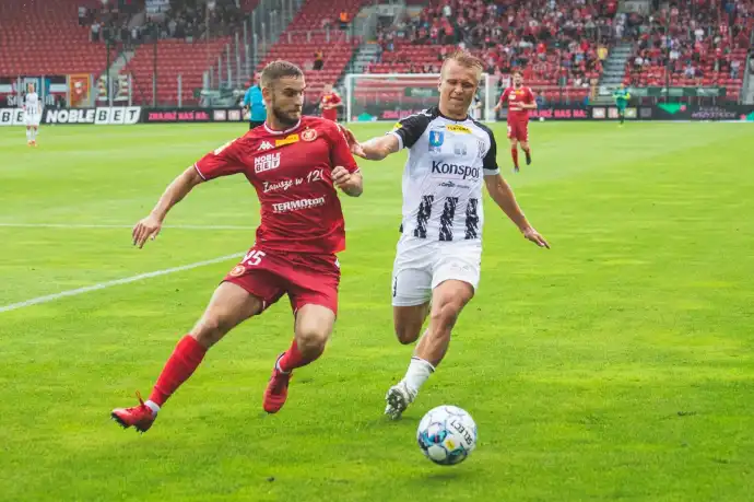 W meczu inauguracyjnym Widzew Łódź pokonuje "Biało-czarnych" 3:0