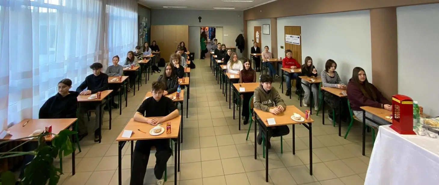 „Speak Up!” w Gorlicach. Pierwsza edycja konkursu języka angielskiego zgromadziła tłumy uczniów
