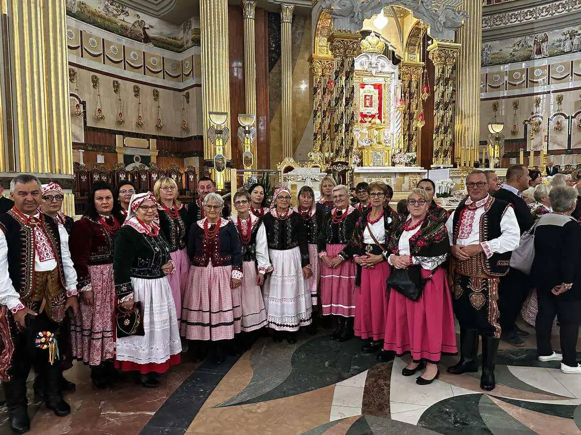 „Siła kobiet regionu”. Podegrodzkie KGW na zjeździe w Licheniu