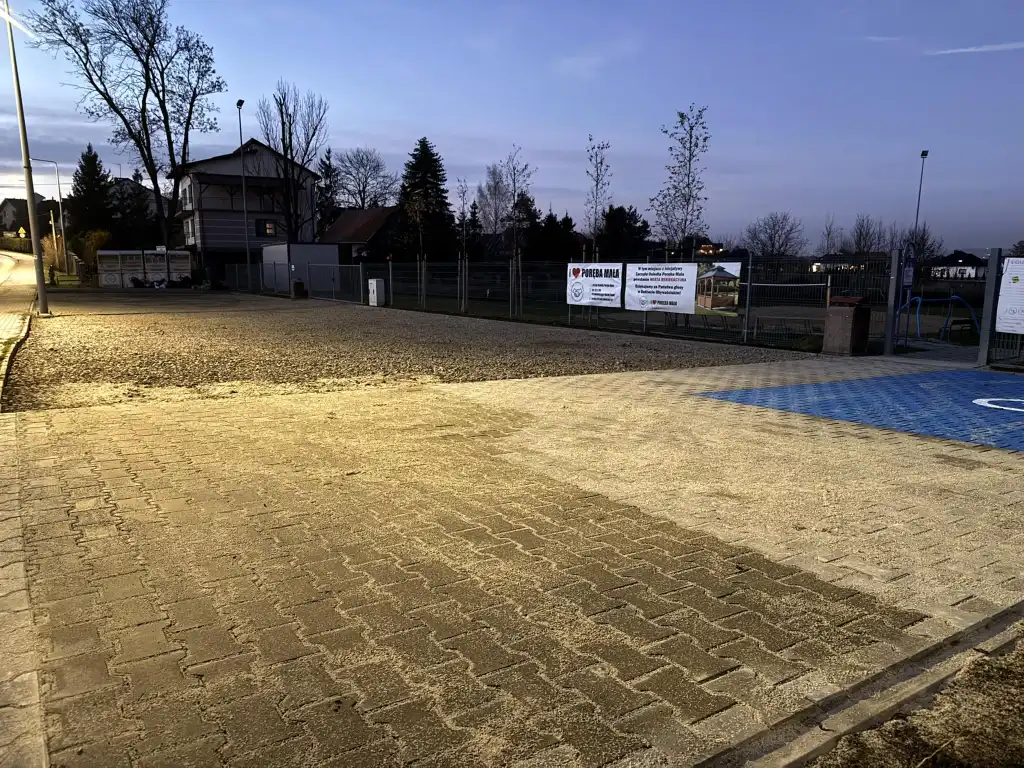 Bezpieczniej na osiedlu Poręba Mała. Rozpoczęły się prace przy budowie ronda