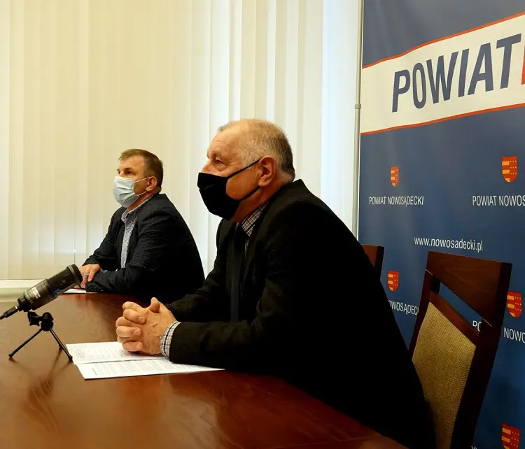 W Starostwie Powiatowym w Nowym Sączu obradowała komisja bezpieczeństwa