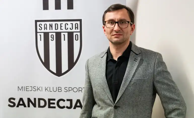 Przemysław Staniek nowym dyrektorem ds. marketingu i komunikacji w Sandecji Nowy Sącz