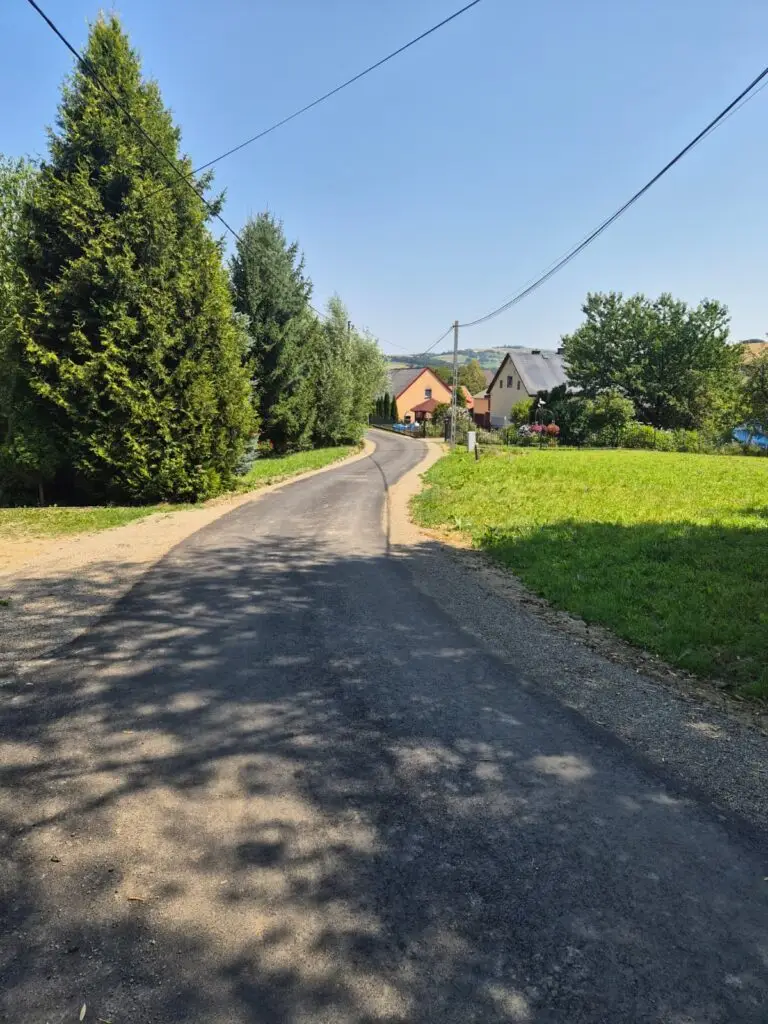 Wola Kurowska. Zakończył się remont drogi Czaśniki. To kolejna inwestycja w tej miejscowości