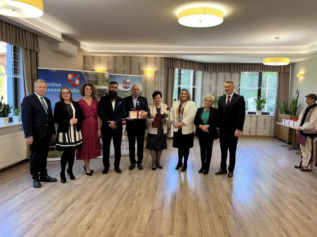 Medale za miłość i wierność. Wójt Cichorz uhonorował 17 par małżeńskich