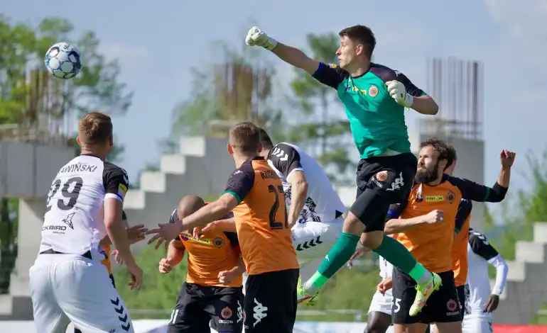 Sandecja remisuje z Chrobrym Głogów