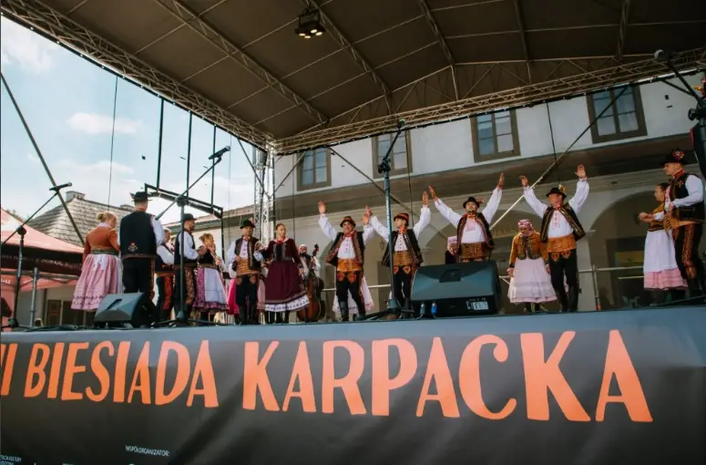 Karpackie tradycje ożyły w Nowym Sączu. Za nami XXIII Biesiada Karpacka