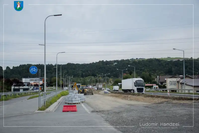 Nowy Sącz: Trwa budowa nowych rond na Al. Piłsudskiego