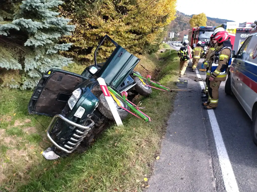 Wypadek w Tymbarku. Jedna osoba poszkodowana