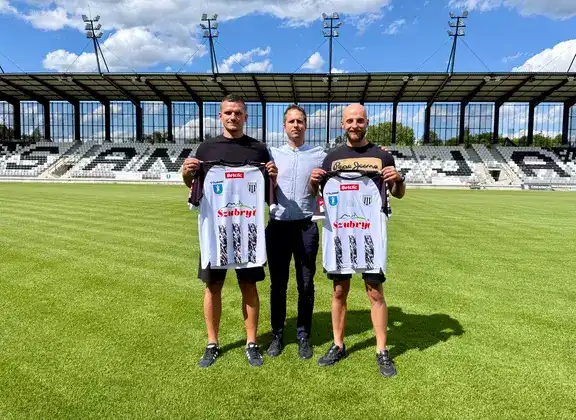 Sandecja stawia na swoich. Kamil Słaby i Tomasz Kołbon przedłużają kontrakty