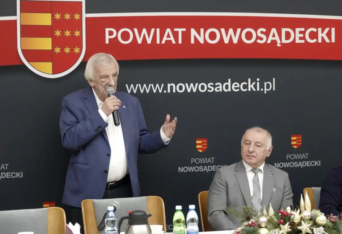 Samorządowcy z Sądecczyzny spotkali się z wicemarszałkiem Sejmu Ryszardem Terleckim