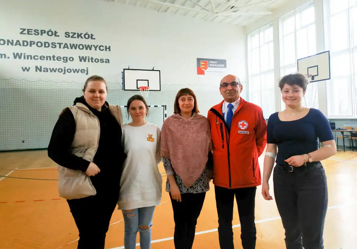 Uczniowie ZSP w Nawojowej wzięli udział w akcji oddawania krwi