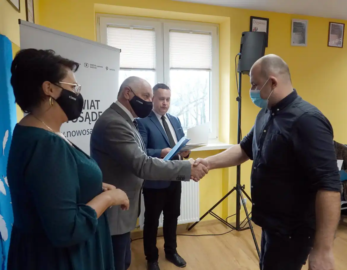 Powiat nowosądecki: Nie słabnie popularność szkółek ginących zawodów