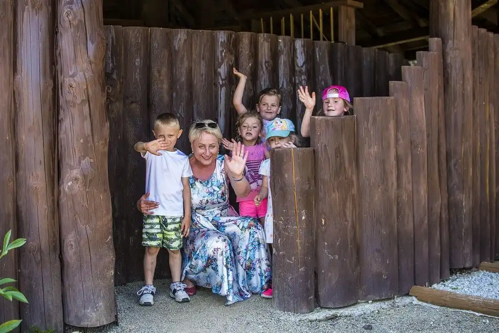 Edukacyjny park i wyjątkowa wystawa w Skansenie Wsi Pogórzańskiej w Szymbarku