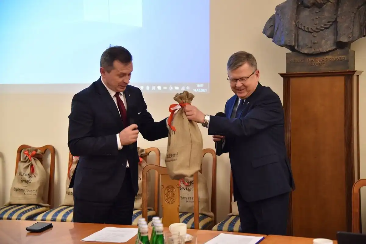 Posiedzenie Rady Naukowej ds. Strategicznych Kierunków Rozwoju Małopolski. Dyskutowano m.in. o zaplanowanej na jesień konferencji w Krynicy-Zdroju