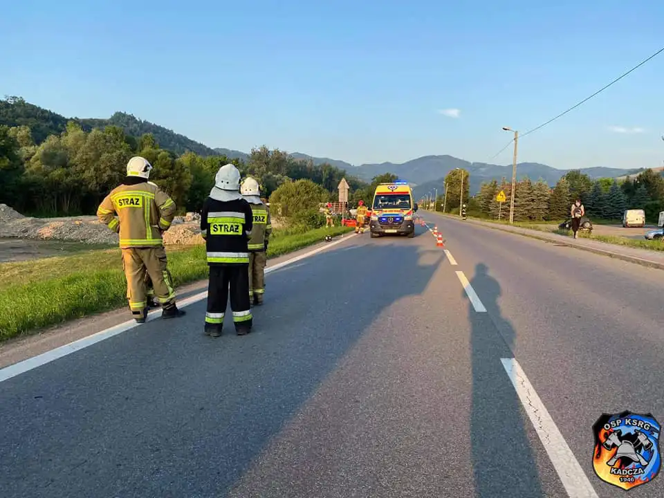 Wypadek w Jazowsku. Ranny traktorzysta trafił do szpitala