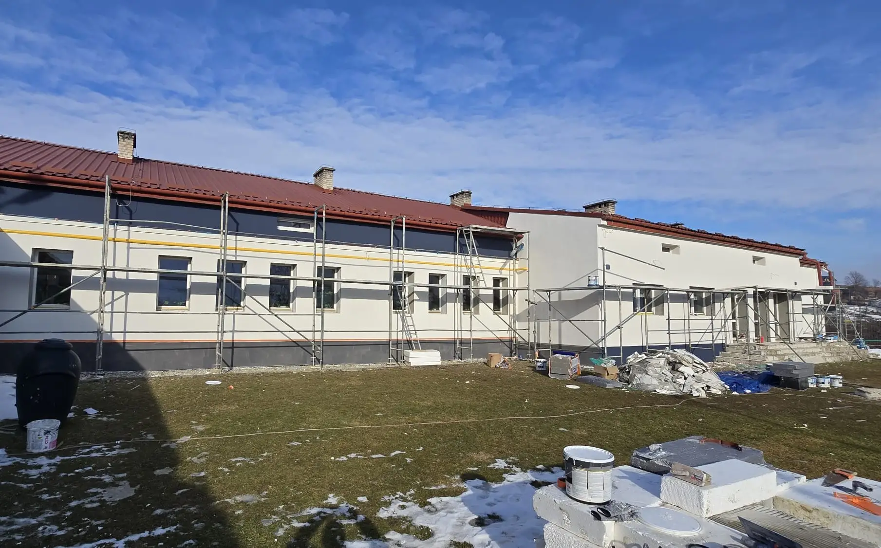 Termomodernizacja trzech szkół w Gminie Korzenna na finiszu