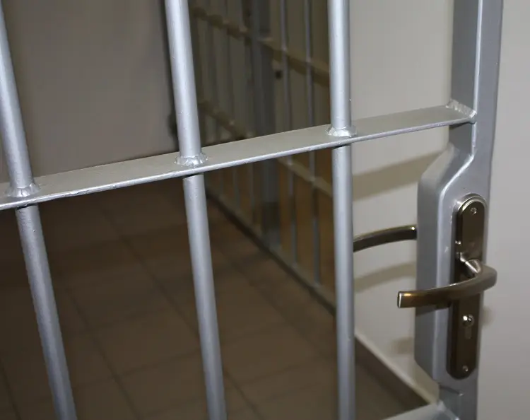 Znęcał się nad rodziną. 37-letniemu sądeczaninowi grozi do 5 lat więzienia