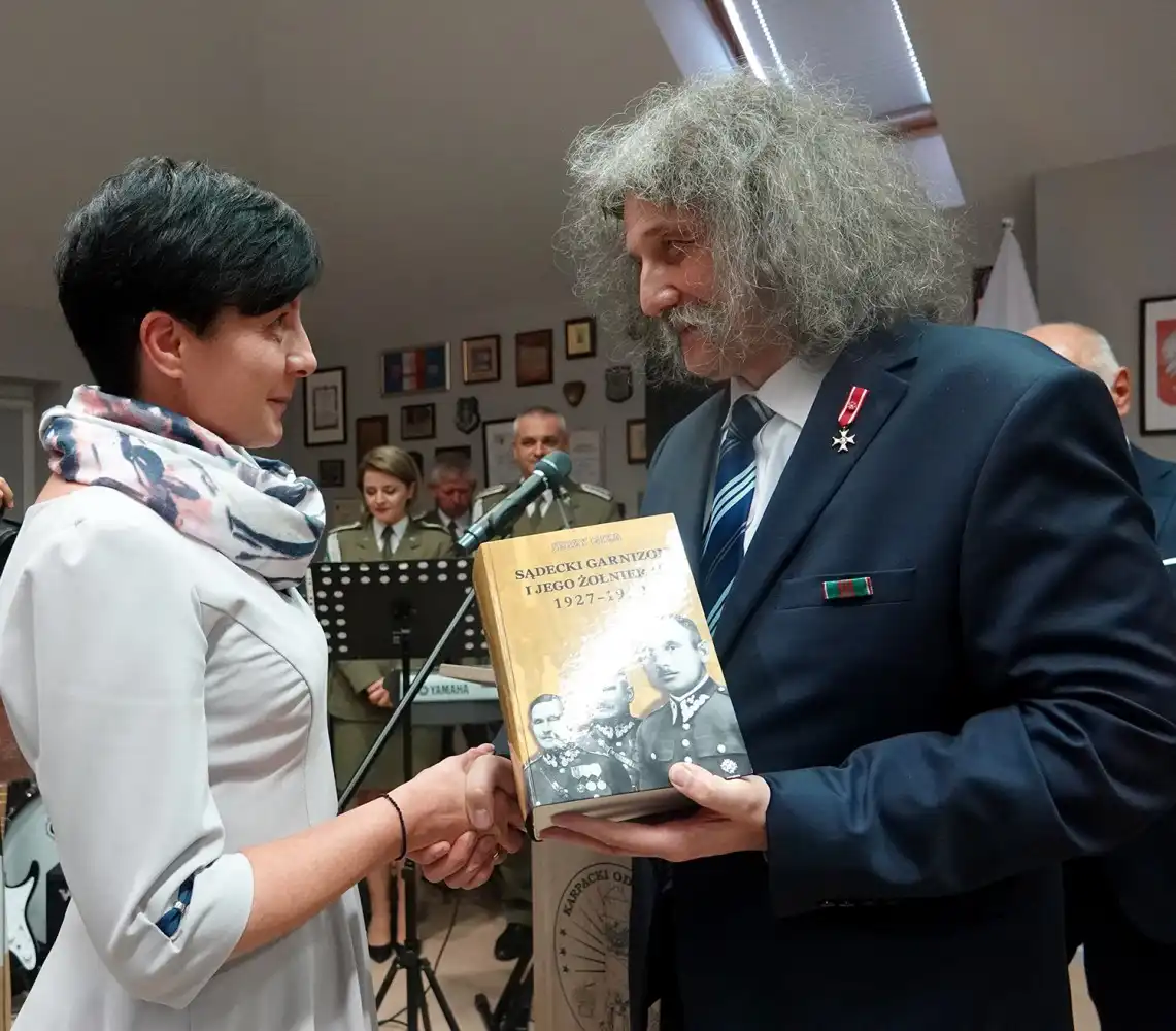 Promocja trzeciego tomu książki prof. Jerzego Gizy pt. „Sądecki garnizon i jego żołnierze 1927-1932”