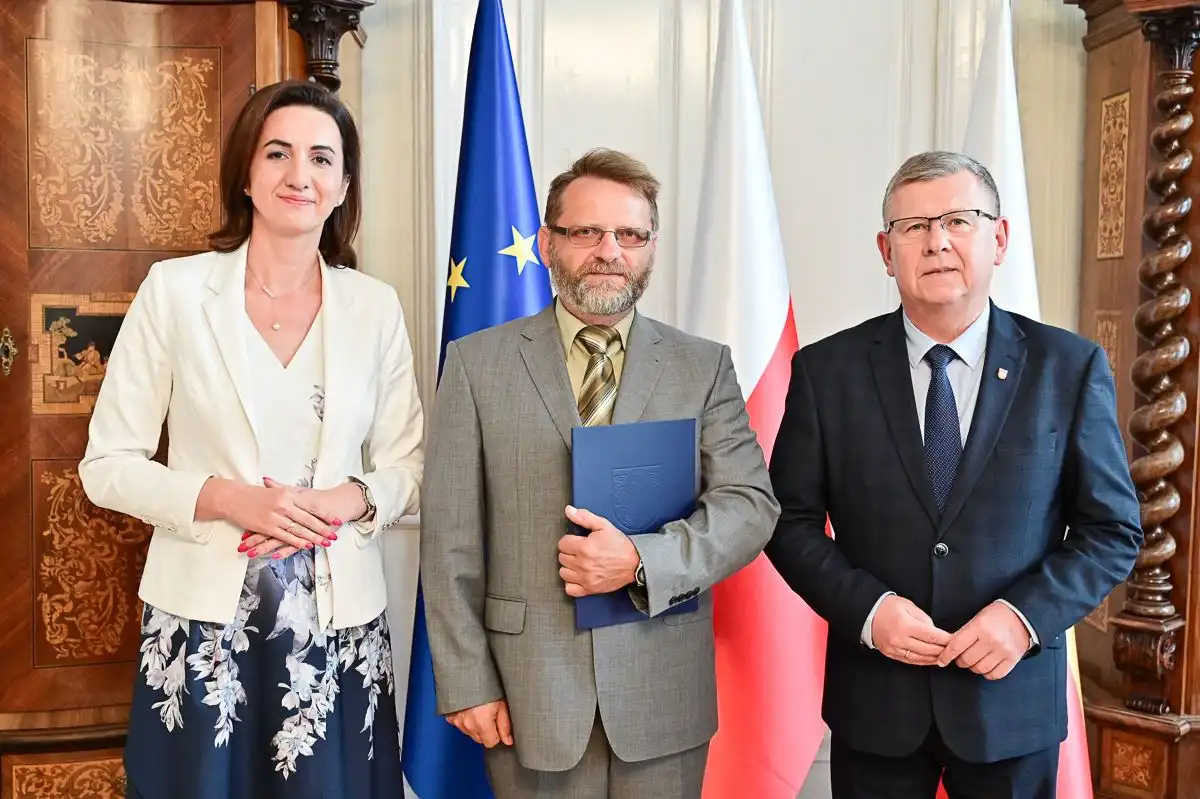 Nowi dyrektorzy dwóch placówek edukacyjnych w województwie małopolskim