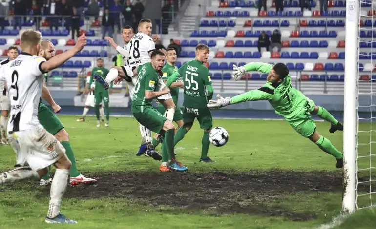 Drużyna Sandecji przegrywa w meczu z Radomiakiem