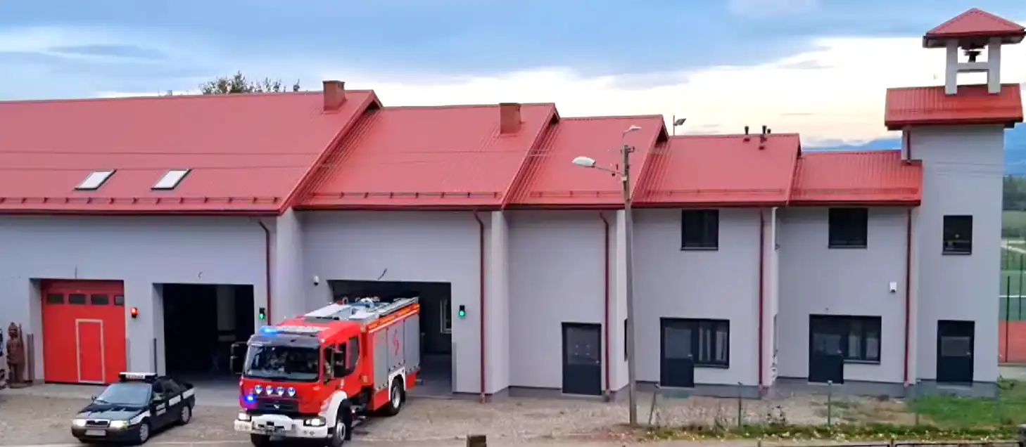 Gmina Podegrodzie podpisała umowę na roboty wykończeniowe świetlicy wiejskiej i filii biblioteki mieszczącej się w OSP Brzezna