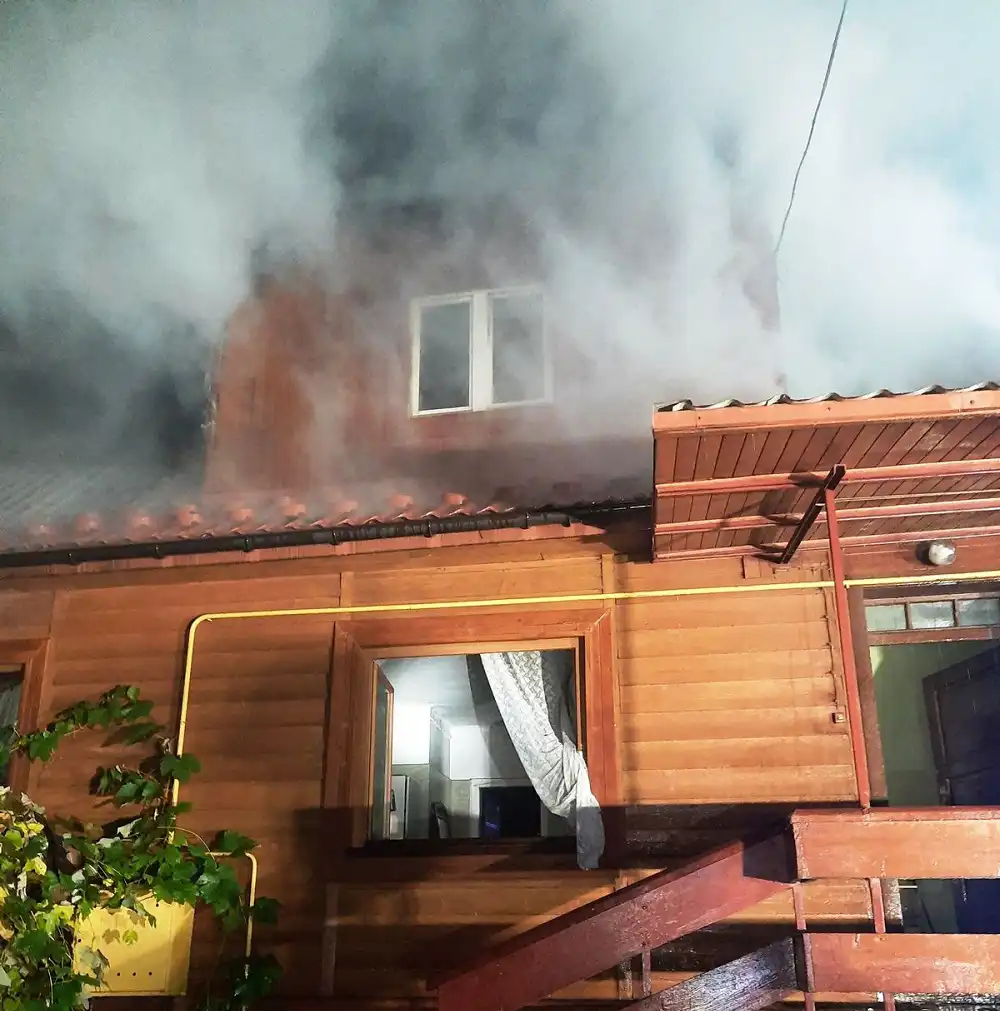 Nocny pożar w Barcicach. W akcji 8 zastępów straży