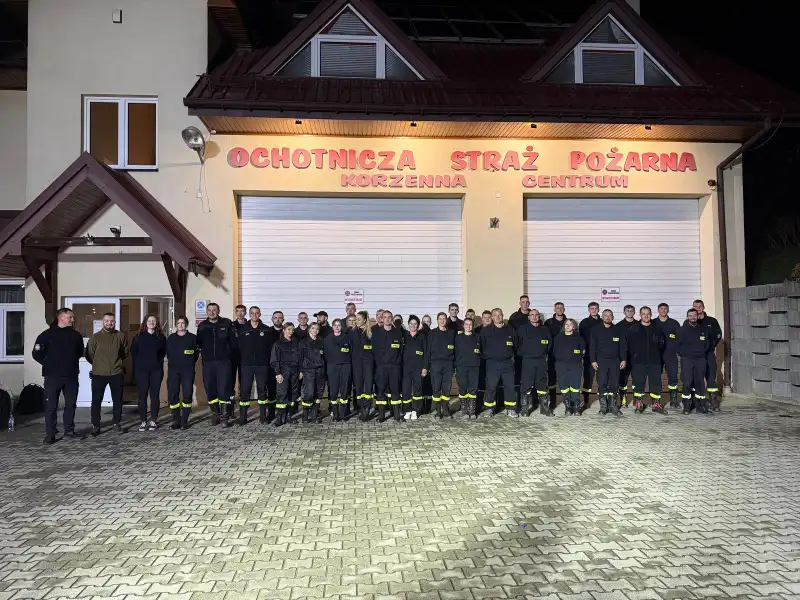 OSP Korzenna Centrum powiększa szeregi. Kurs Kwalifikowanej Pierwszej Pomocy zakończony sukcesem