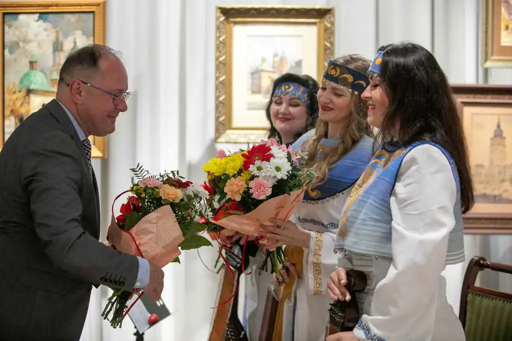 Koncert ukraińskich bandurzystek w Muzeum Okręgowym