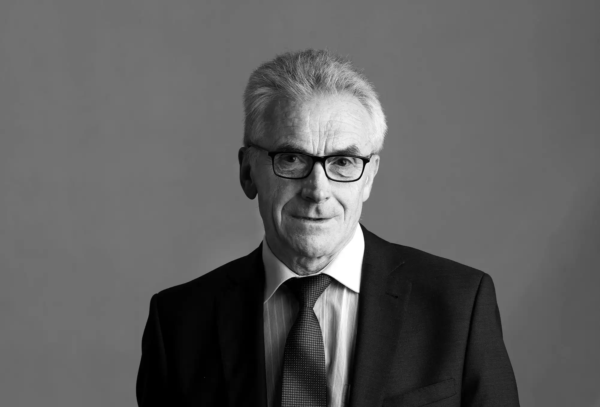 Zmarł prof. dr hab. Tadeusz Kudłacz, wieloletni Dziekan Wydziału Nauk Ekonomicznych ANS