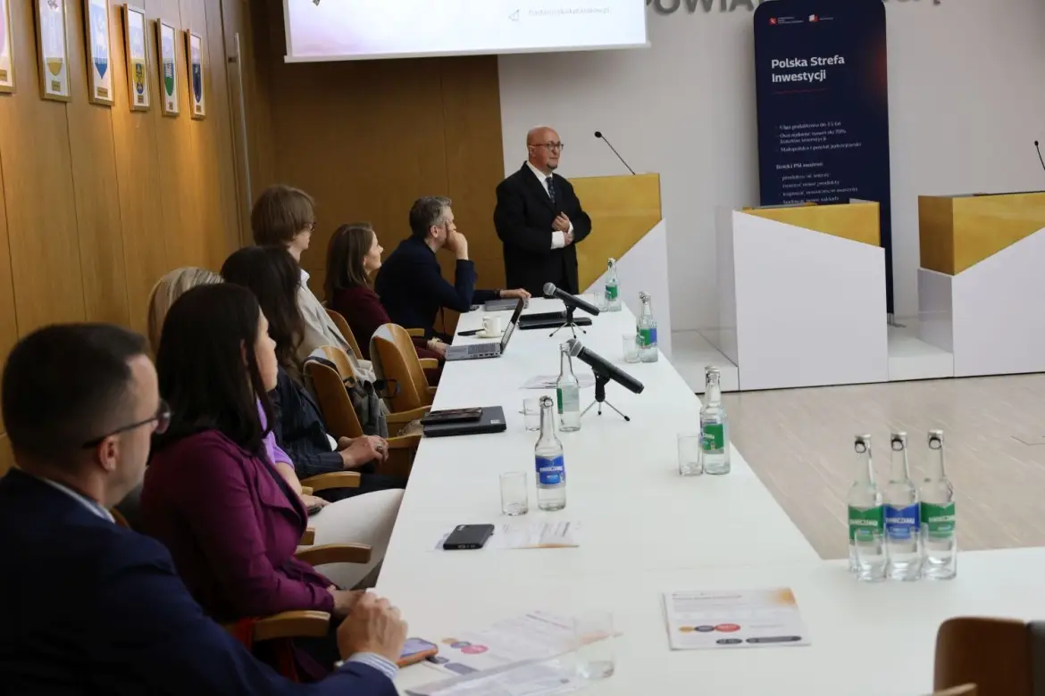 Rozwój gospodarczy i nowe inwestycje tematem forum w Nowym Sączu
