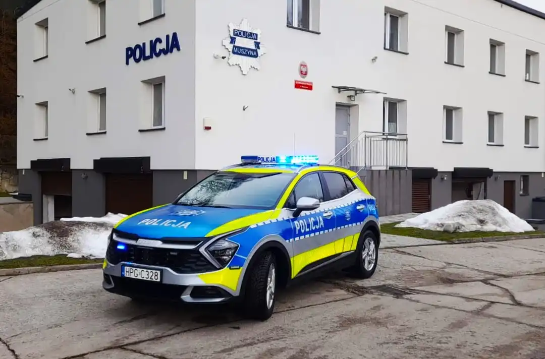 Muszyńscy policjanci mają nowy radiowóz